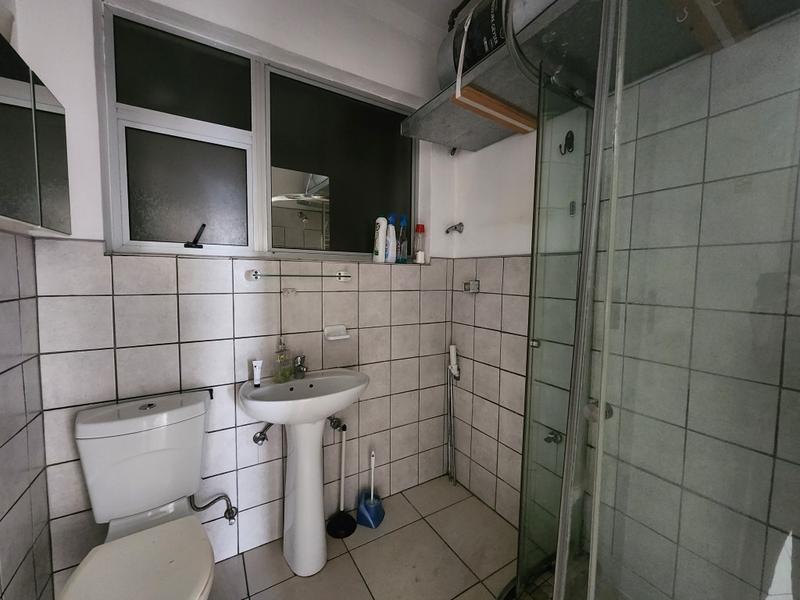 To Let 2 Bedroom Property for Rent in Blomtuin Western Cape